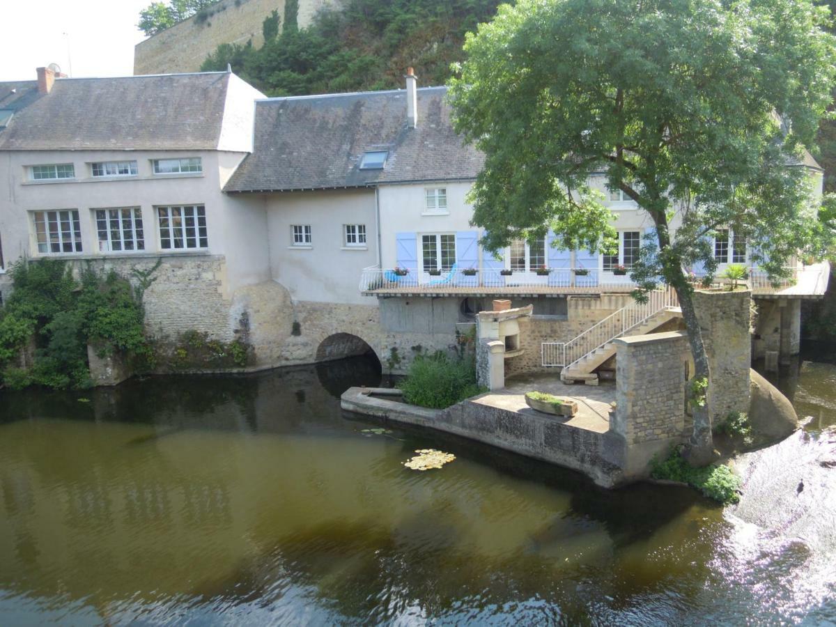 Moulin De L'Abbesse Bed and Breakfast Thouars Εξωτερικό φωτογραφία