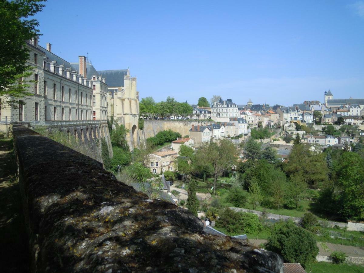Moulin De L'Abbesse Bed and Breakfast Thouars Εξωτερικό φωτογραφία
